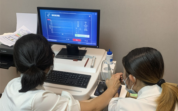 检测骨质疏松症的好助手——超声骨密度仪