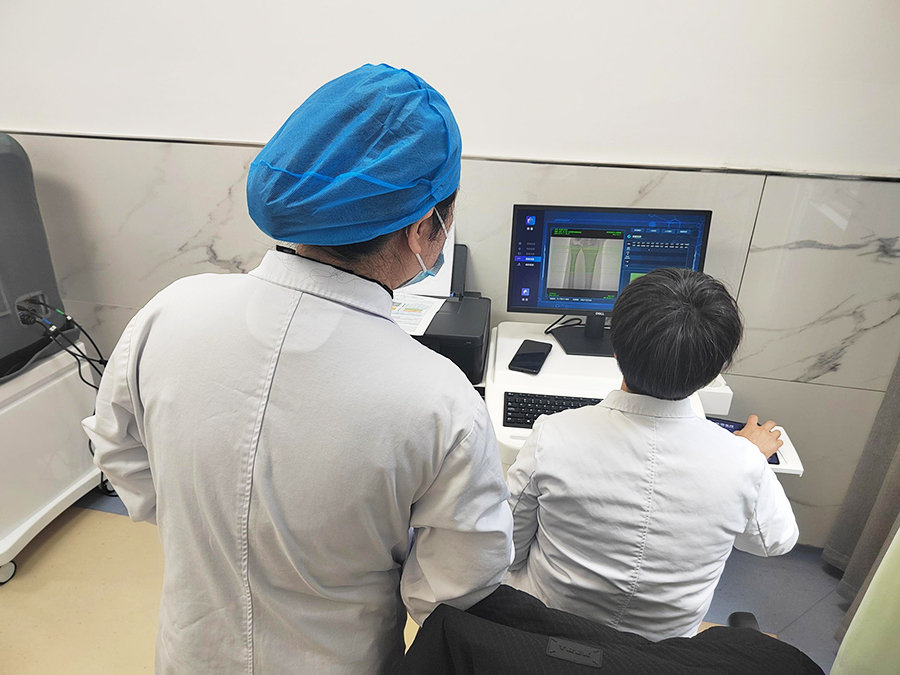 Gold-standard diagnostic technology: advantages and health value of forearm Dual energy X-ray absorptiometry bone densitometer